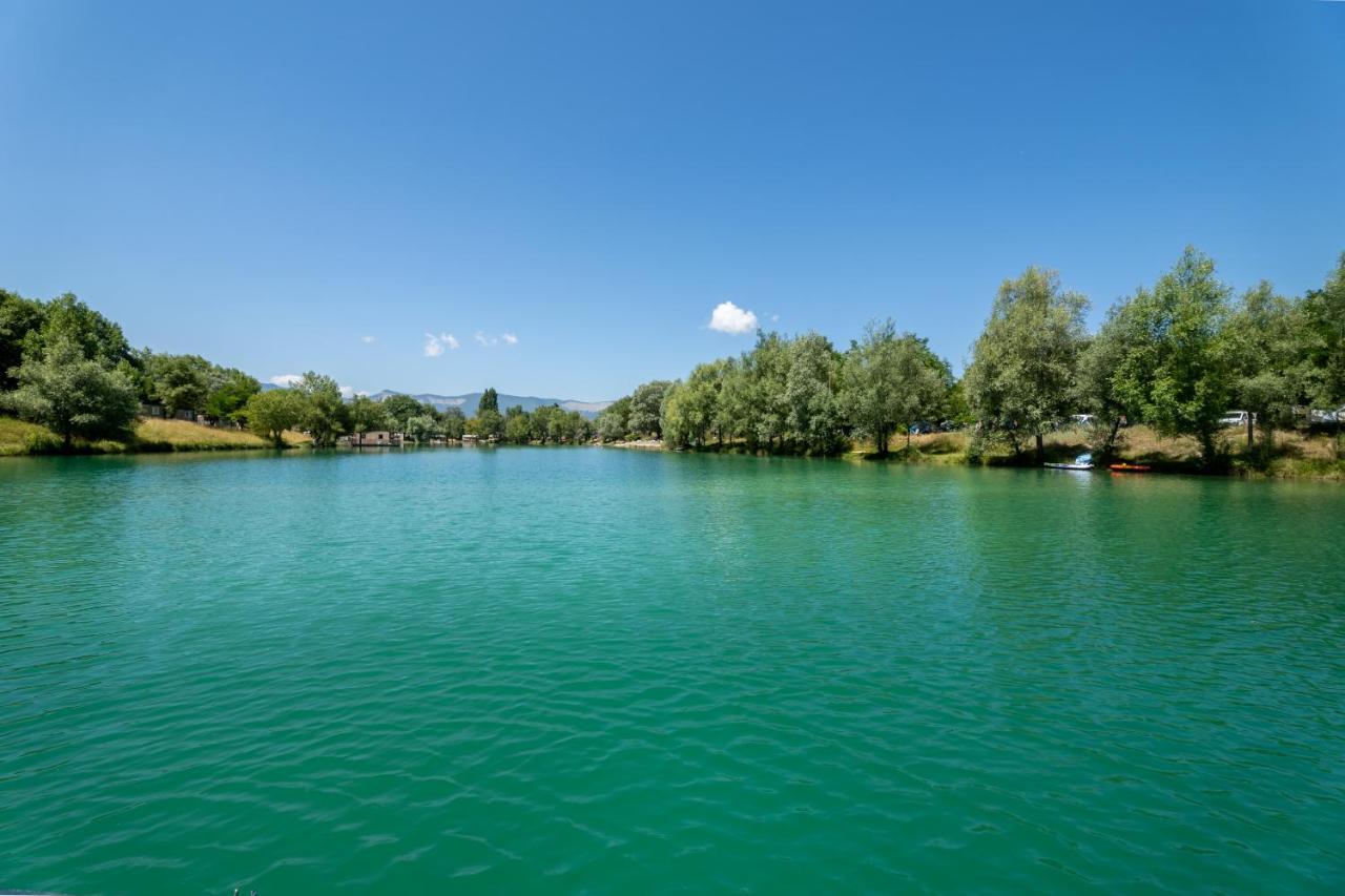 Camping Le Lac Bleu Hotel Châtillon-en-Diois Exterior foto