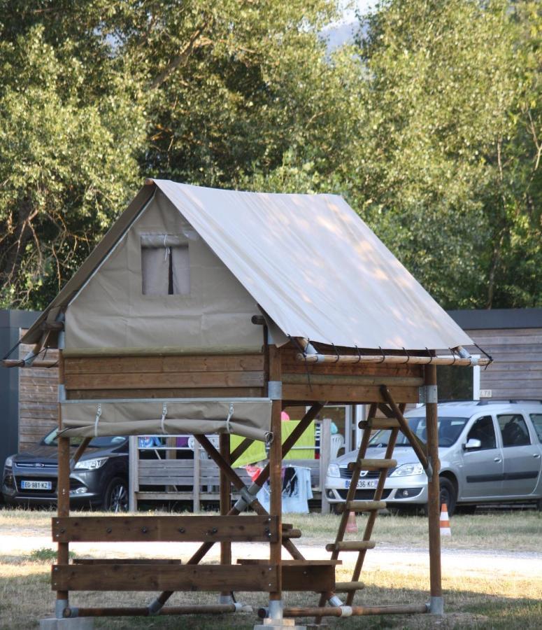 Camping Le Lac Bleu Hotel Châtillon-en-Diois Exterior foto